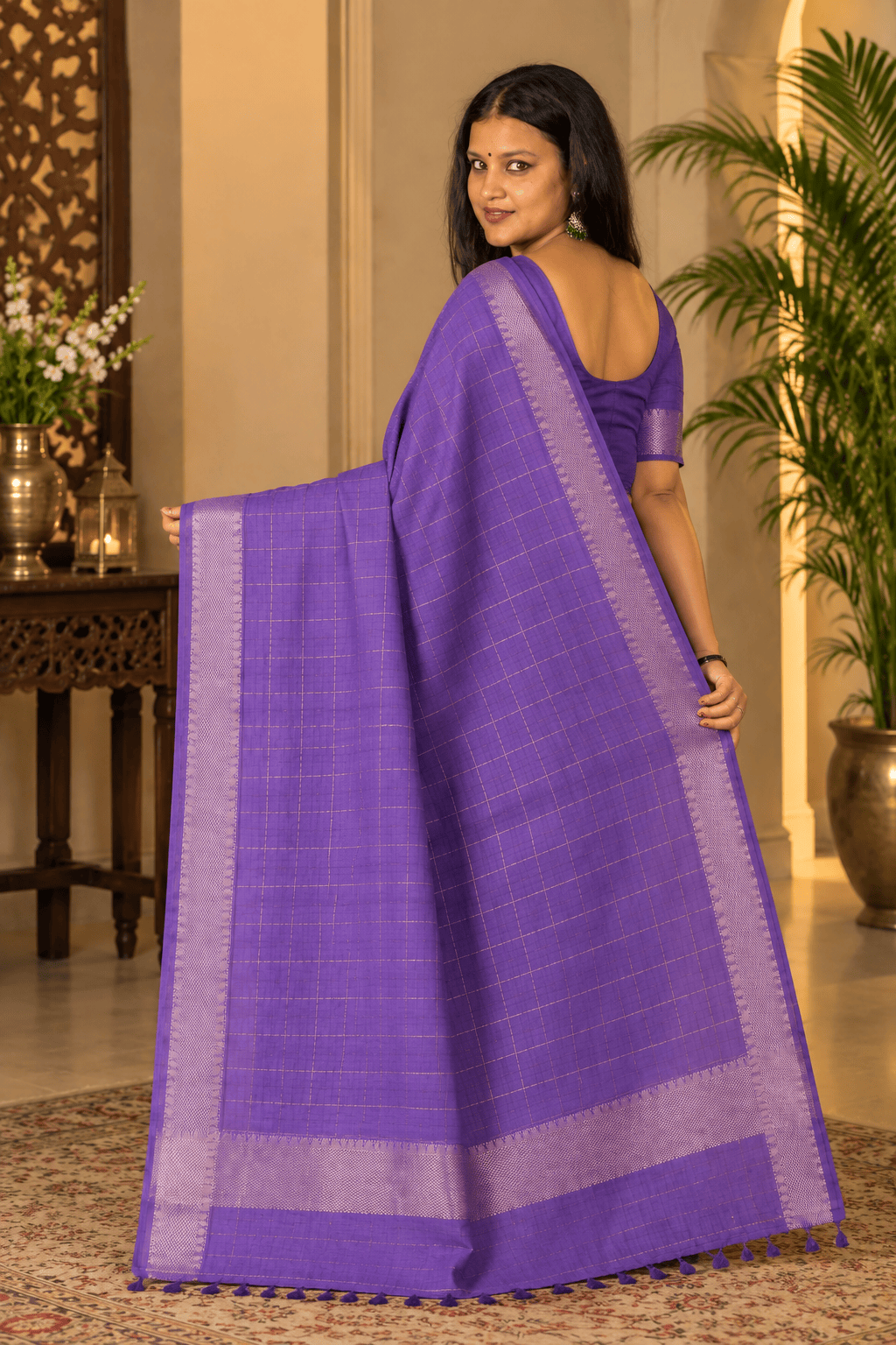 Saarbhi – Contrast Mangalgiri Check Saree image 3