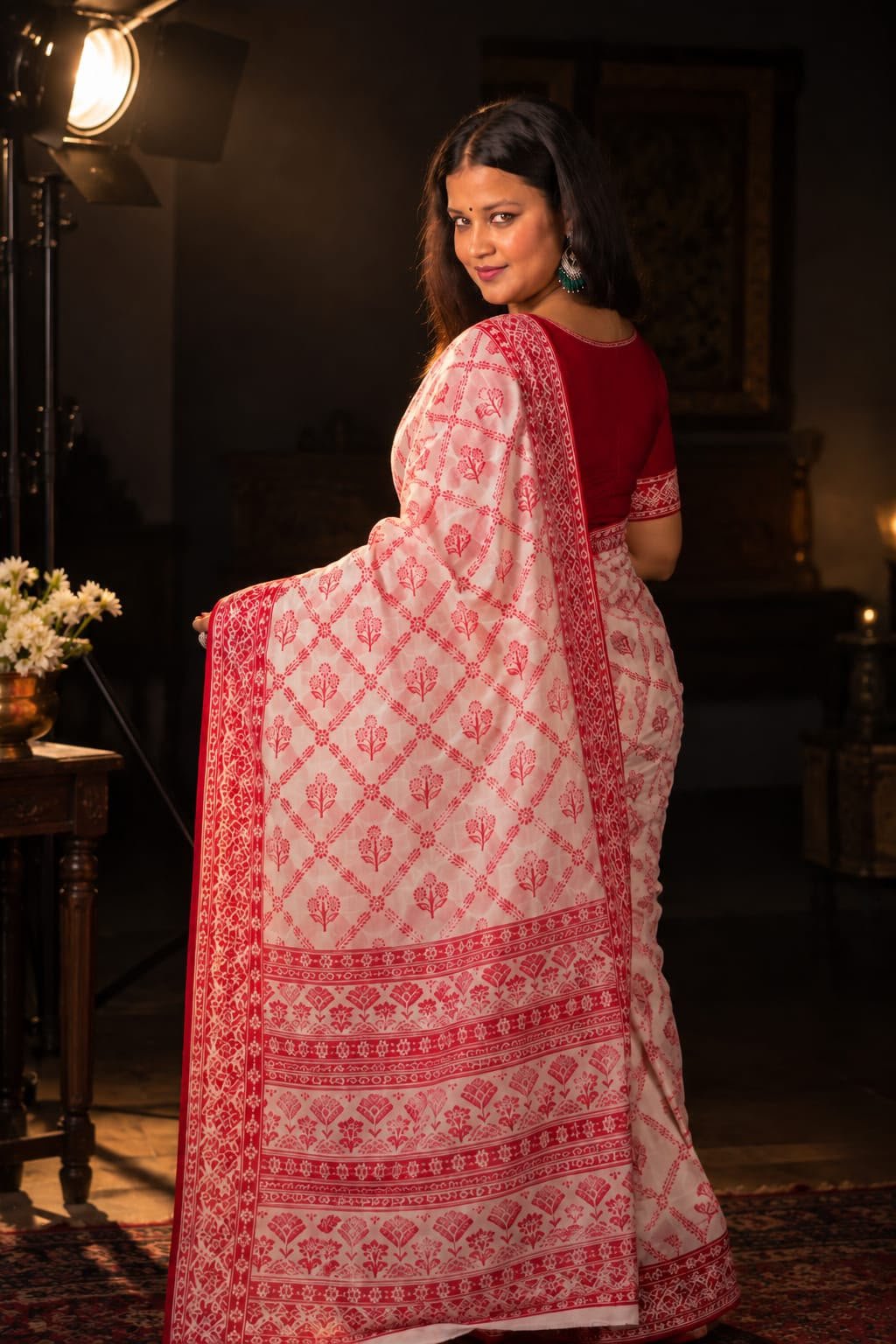 Saarbhi White Red Silk Saree image 3
